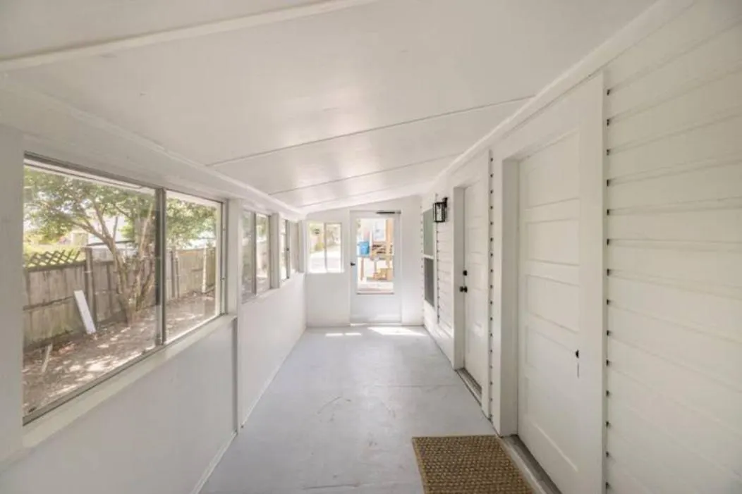 The Coastal Shanty, Yards From The Beach Panama City Beach Tatil Evi